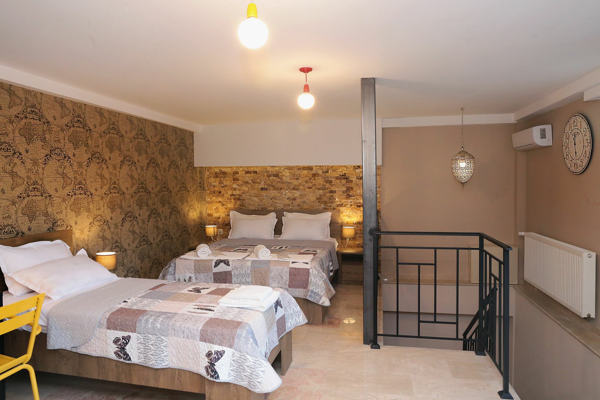 G-Old Town Hotell Tbilisi Exteriör bild