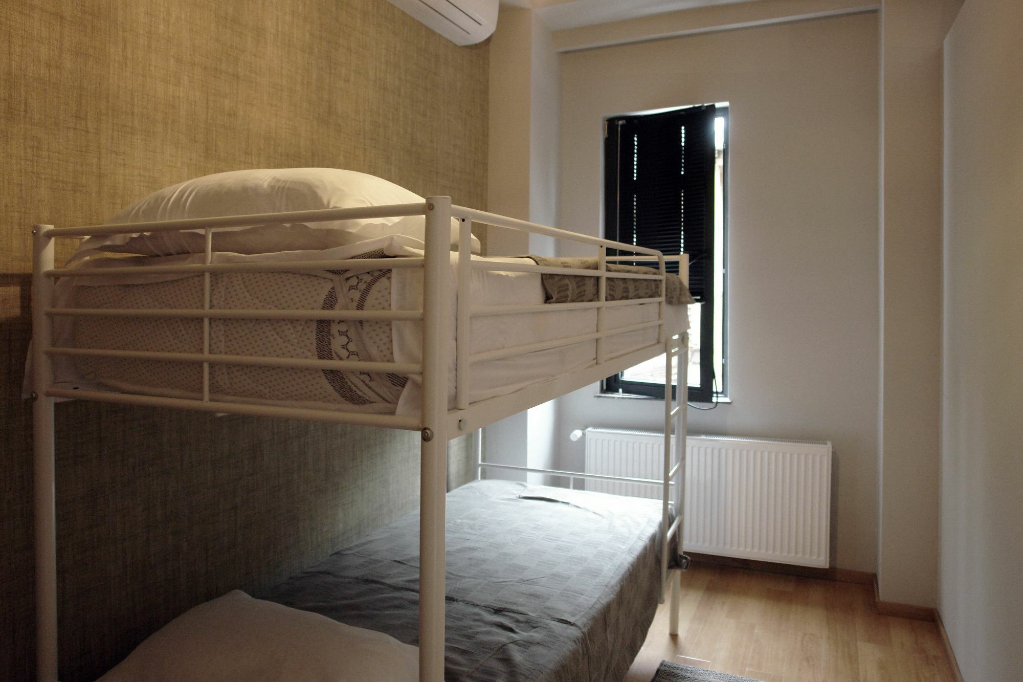 G-Old Town Hotell Tbilisi Exteriör bild
