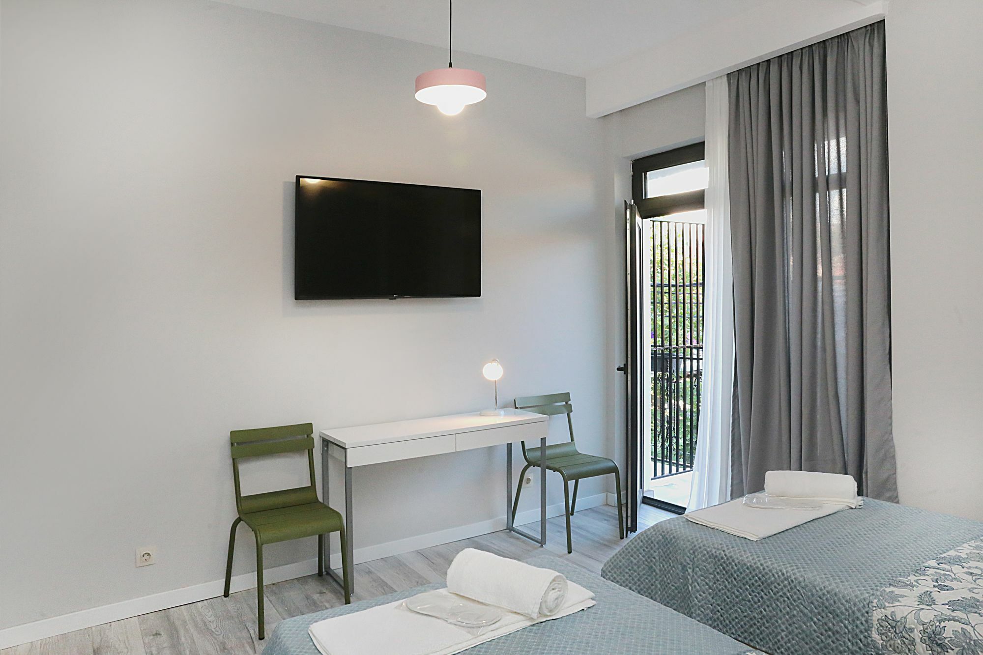 G-Old Town Hotell Tbilisi Exteriör bild
