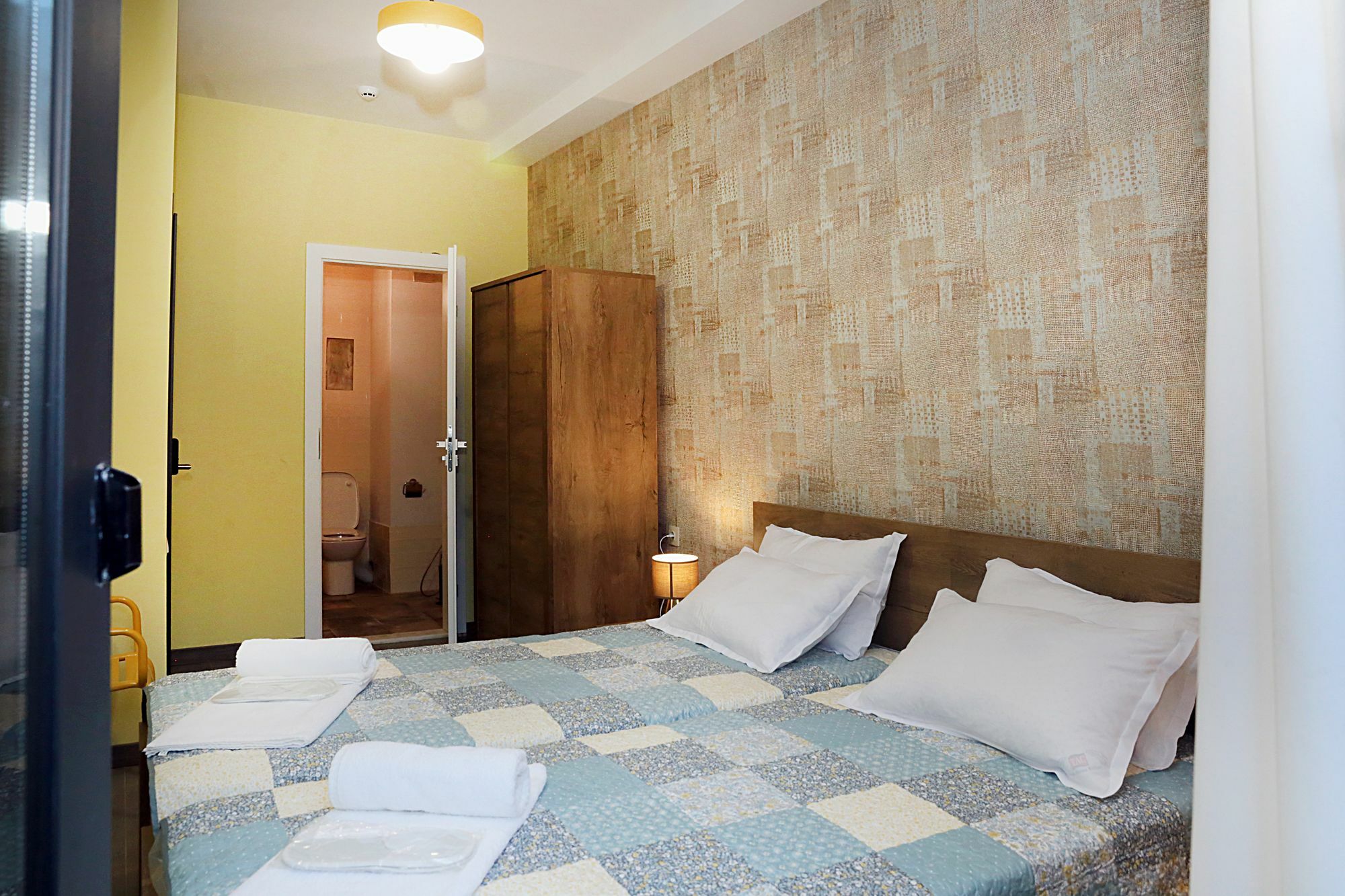 G-Old Town Hotell Tbilisi Exteriör bild